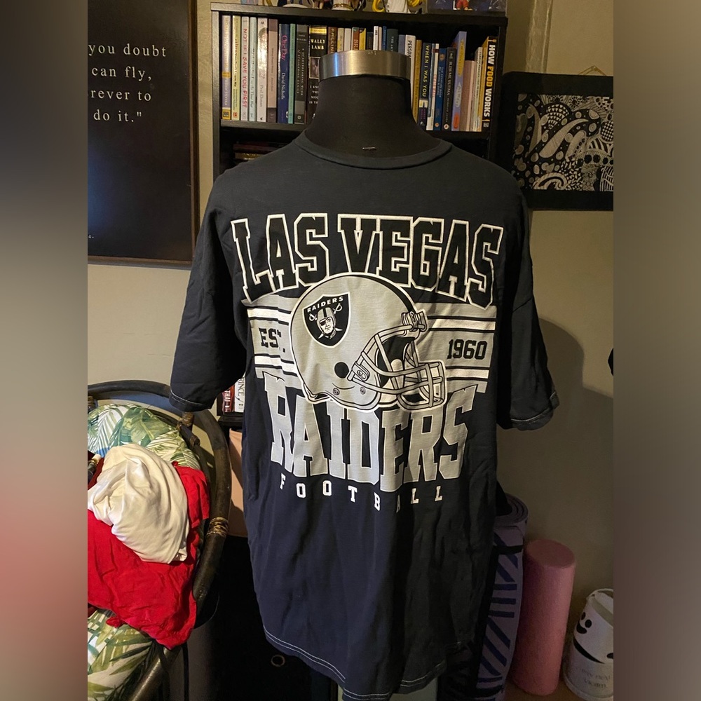 Las Vegas Raiders tee plus size